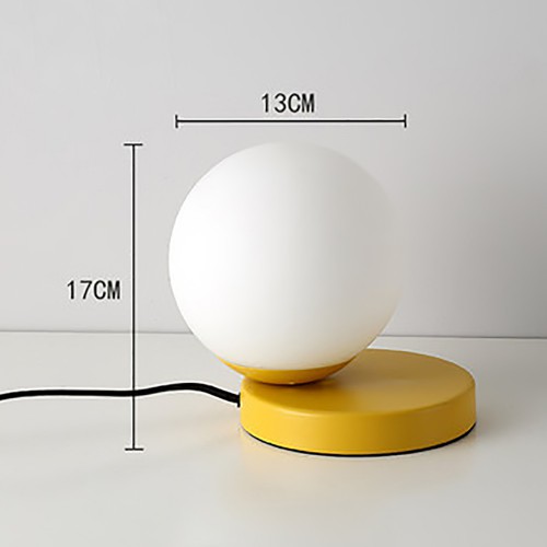 Дизайнерская настольная лампа ДЛ-133