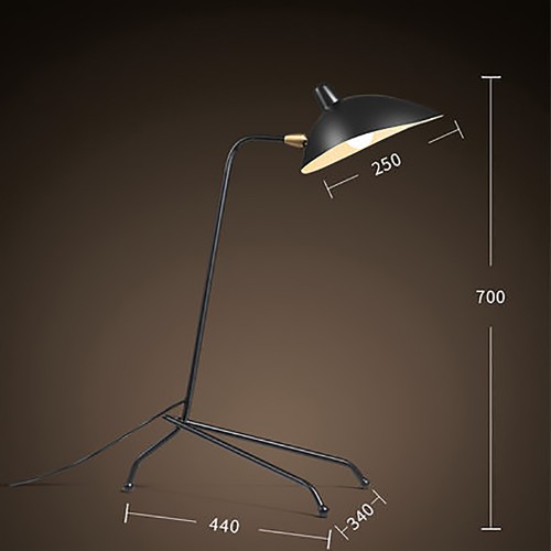 Дизайнерская настольная лампа ДЛ-135