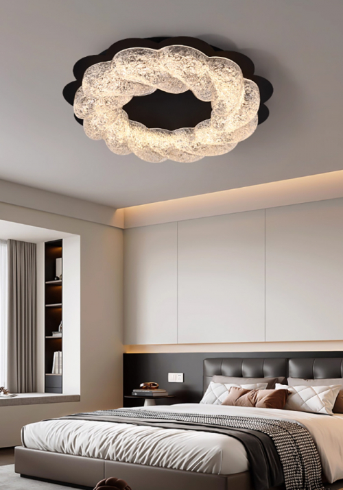 Leo Ceiling